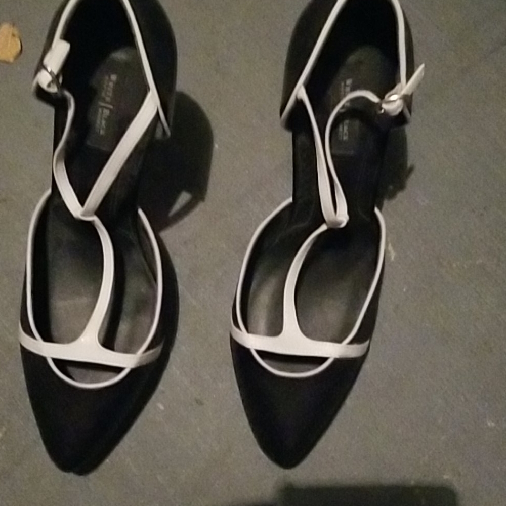 Black house Black Market.  New but no label size9